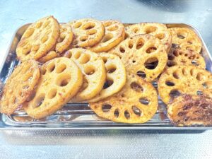 炒めたレンコン